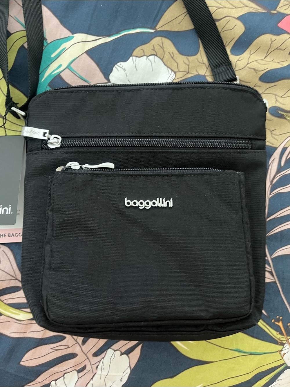 Baggallini Black Crossbody Bag